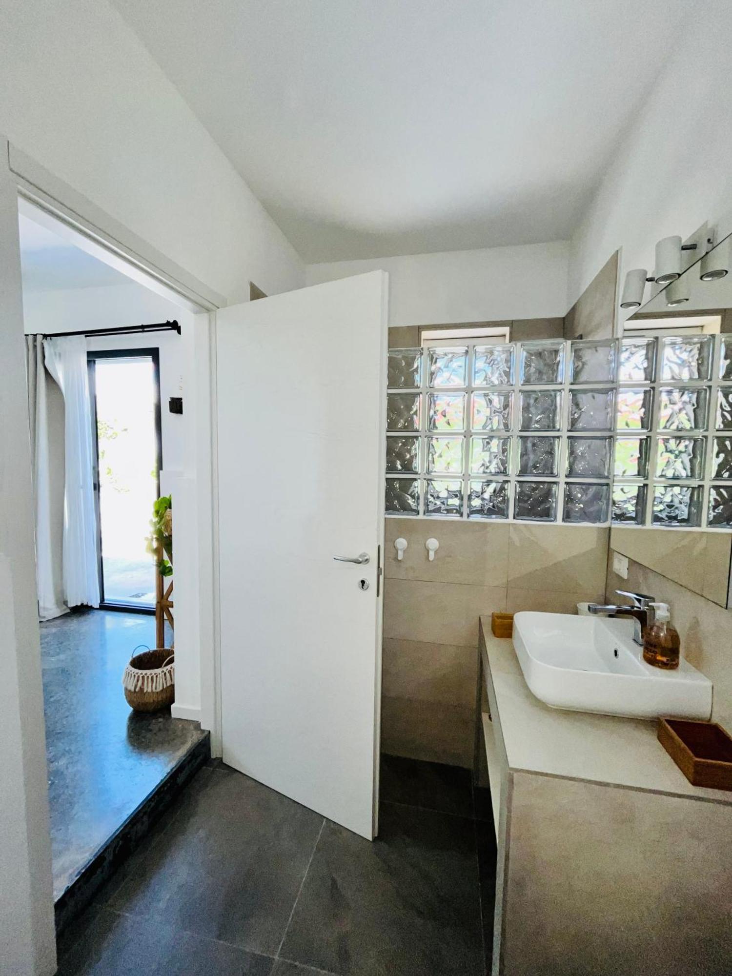 Mayana Sicily - The Suites ซานตามาเรีย เดล โฟกัลโล ภายนอก รูปภาพ