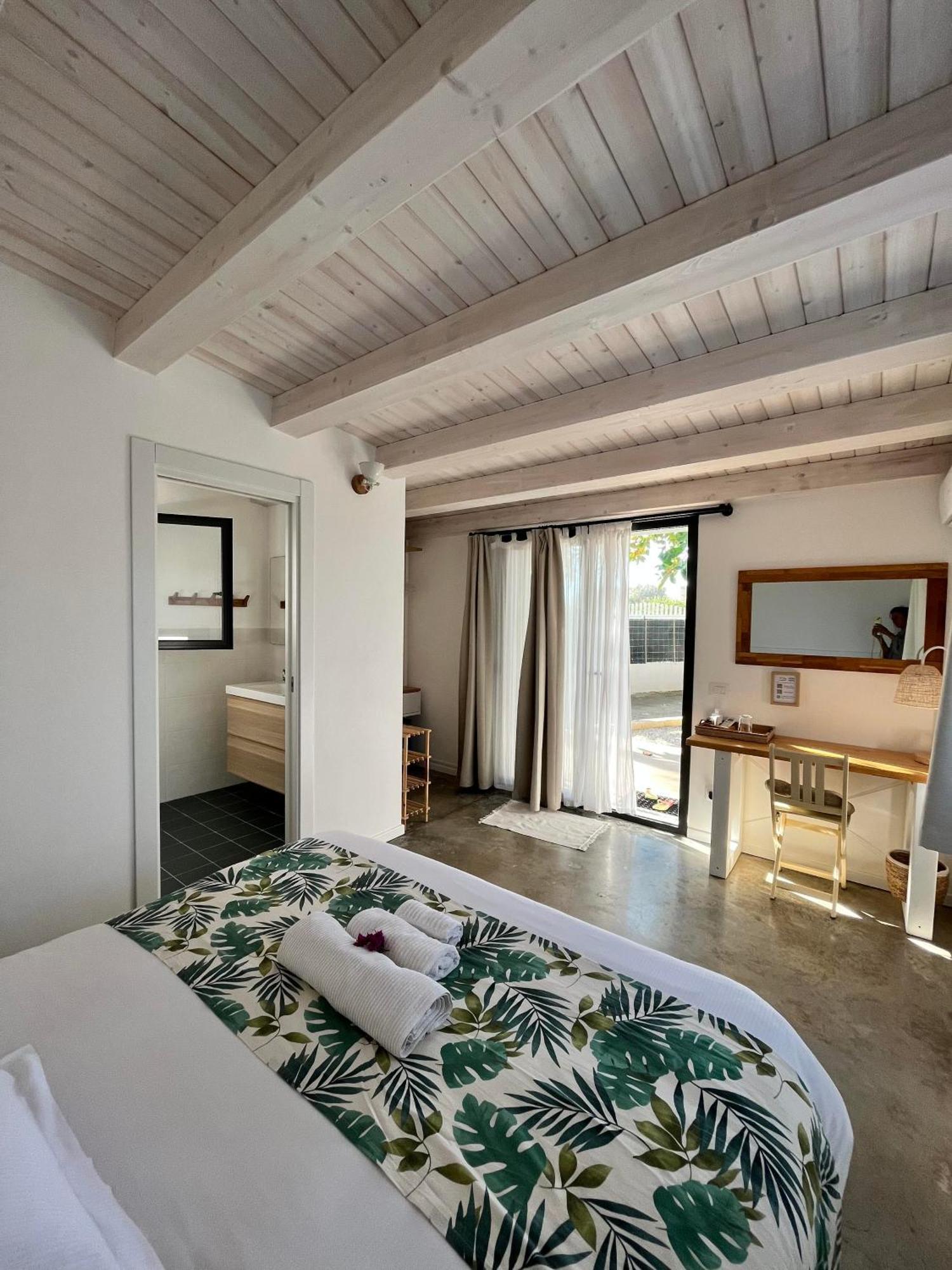 Mayana Sicily - The Suites ซานตามาเรีย เดล โฟกัลโล ภายนอก รูปภาพ